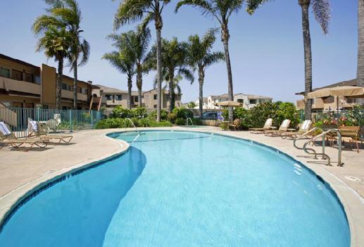 Super 8 By Wyndham Oceanside Marty'S Valley Inn מראה חיצוני תמונה