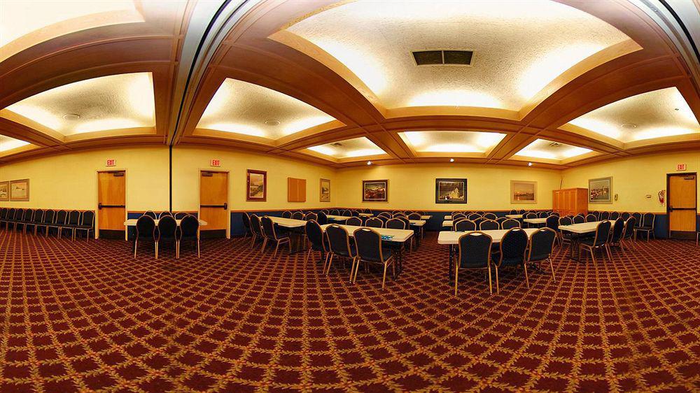 Super 8 By Wyndham Oceanside Marty'S Valley Inn מראה חיצוני תמונה